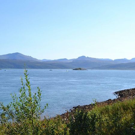 Kvaloya Lodge Futrikelv Buitenkant foto